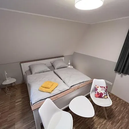 Small Boulder Comfortable Vacation Feriehus *